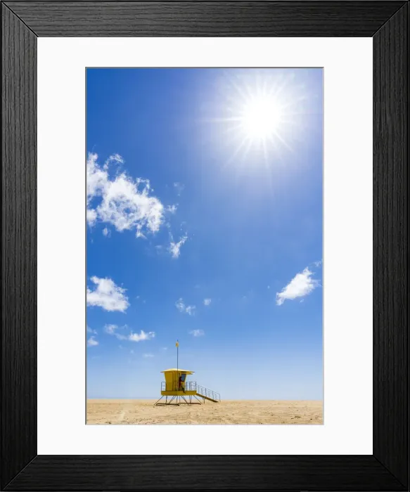 Framed Print : Lifeguards cabin hit by sun rays on fine sand beach, Morro Jable, Fuerteventura Framed Print : Lifeguards cabin hit by sun rays on fine sand beach, Morro Jable, Fuerteventura