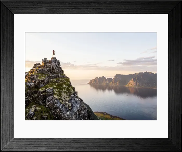 Framed Print : Man with smartphone photographing the Okshornan rocky peaks (Devil') Framed Print : Man with smartphone photographing the Okshornan rocky peaks (Devil')