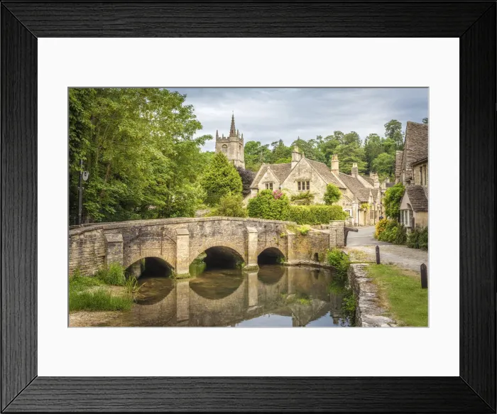 Framed Print : The village of Castle Combe, Wiltshire, England