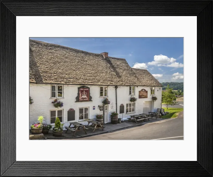 Framed Print : The Old Crown Inn in Uley, Cotswolds, Gloucestershire, England Framed Print : The Old Crown Inn in Uley, Cotswolds, Gloucestershire, England