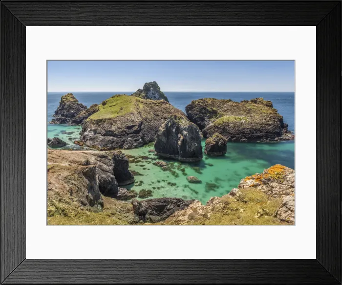 Framed Print : Kynance Cove, Helston, Cornwall, England Framed Print : Kynance Cove, Helston, Cornwall, England