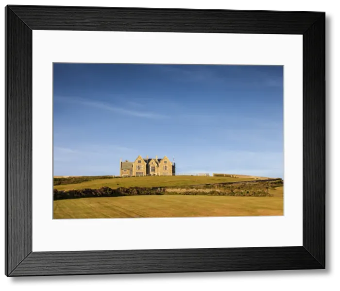 Framed Print : Porthledden House on Cape Cornwall, Penwith Peninsula, Cornwall, England Framed Print : Porthledden House on Cape Cornwall, Penwith Peninsula, Cornwall, England