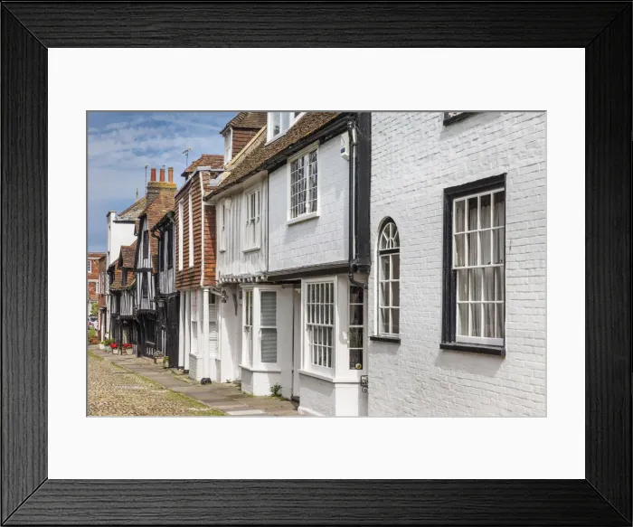 Framed Print : Old Town Alley in Rye, East Sussex, England Framed Print : Old Town Alley in Rye, East Sussex, England