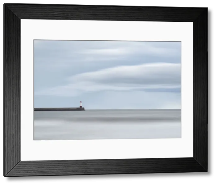 Framed Print : Berwick Lighthouse, Berwick on Tweed, Northumberland, England. Autumn (October) 2021 Framed Print : Berwick Lighthouse, Berwick on Tweed, Northumberland, England. Autumn (October) 2021