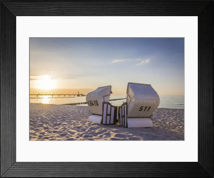 Framed Print : White beach chairs in Zingst, Mecklenburg-Western Pomerania, Northern Germany, Germany Framed Print : White beach chairs in Zingst, Mecklenburg-Western Pomerania, Northern Germany, Germany
