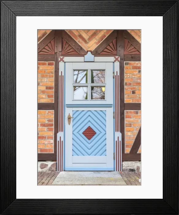Framed Print : Beautiful traditional door in Born am Darss, Mecklenburg-Western Pomerania Framed Print : Beautiful traditional door in Born am Darss, Mecklenburg-Western Pomerania