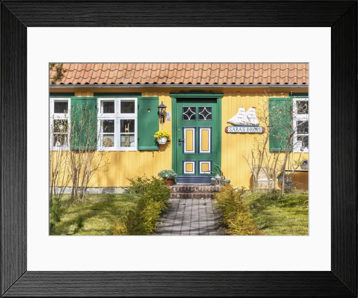 Framed Print : Historic captain`s house in Prerow, Mecklenburg-Western Pomerania, Northern Germany Framed Print : Historic captain`s house in Prerow, Mecklenburg-Western Pomerania, Northern Germany
