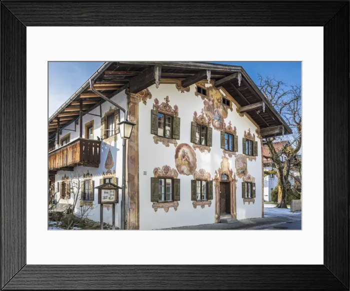 Framed Print : Historic house with traditional facacde painting in Unterammergau, Upper Bavaria, Bavaria Framed Print : Historic house with traditional facacde painting in Unterammergau, Upper Bavaria, Bavaria