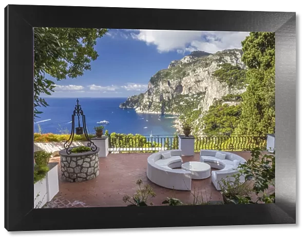 Villa in the village of Capri with a view of the Punta de Masullo, Capri, Gulf of Naples