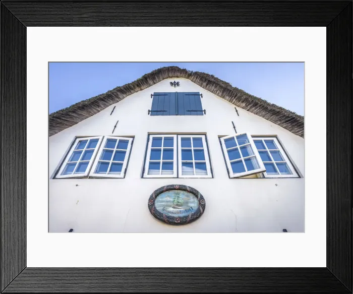 Framed Print : Frisian inn in Keitum, Sylt, Schleswig-Holstein, Germany Framed Print : Frisian inn in Keitum, Sylt, Schleswig-Holstein, Germany