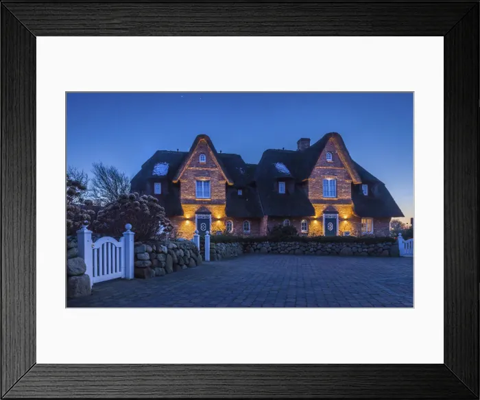 Framed Print : Thatched roof houses in Tinnum, Sylt, Schleswig-Holstein, Germany