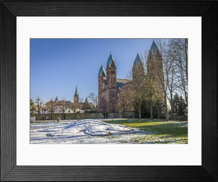 Framed Print : Church of the Redeemer in Bad Homburg vor der Hoehe, Taunus, Hesse, Germany Framed Print : Church of the Redeemer in Bad Homburg vor der Hoehe, Taunus, Hesse, Germany