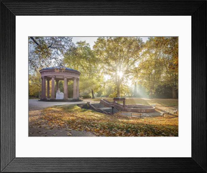 Framed Print : Sunrise at the Elisabeth fountain in the spa gardens of Bad Homburg vor der Hoehe, Taunus, Hesse, Germany Framed Print : Sunrise at the Elisabeth fountain in the spa gardens of Bad Homburg vor der Hoehe, Taunus, Hesse, Germany