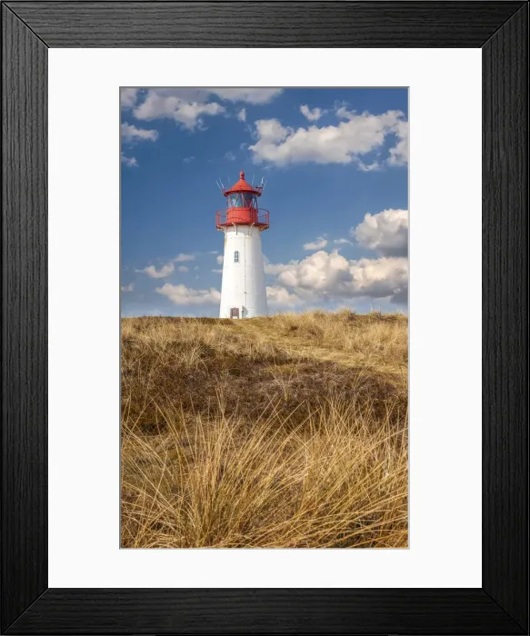 Framed Print : List-West lighthouse in the Ellenbogen Peninsula nature reserve, Sylt, Schleswig-Holstein Framed Print : List-West lighthouse in the Ellenbogen Peninsula nature reserve, Sylt, Schleswig-Holstein