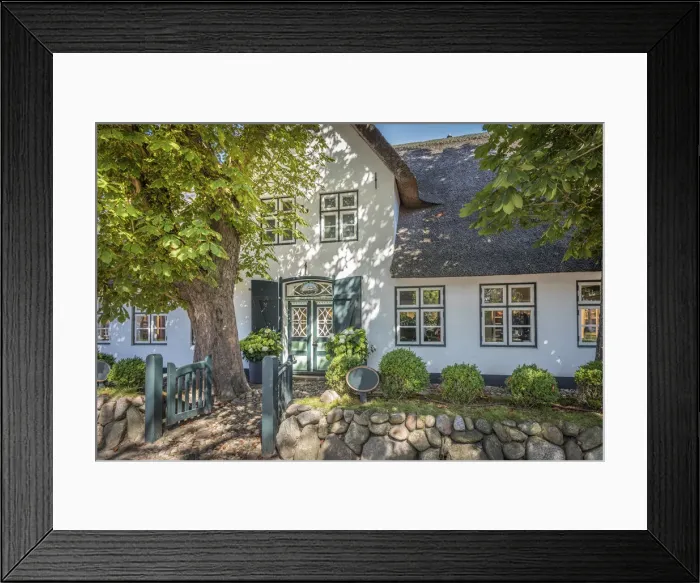 Framed Print : Old captain`s house in Keitum, Sylt, Schleswig-Holstein, Germany Framed Print : Old captain`s house in Keitum, Sylt, Schleswig-Holstein, Germany