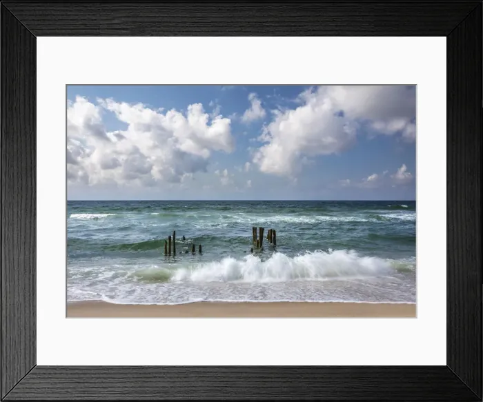 Framed Print : Old groynes on the west beach of Rantum, Sylt, Schleswig-Holstein, Germany