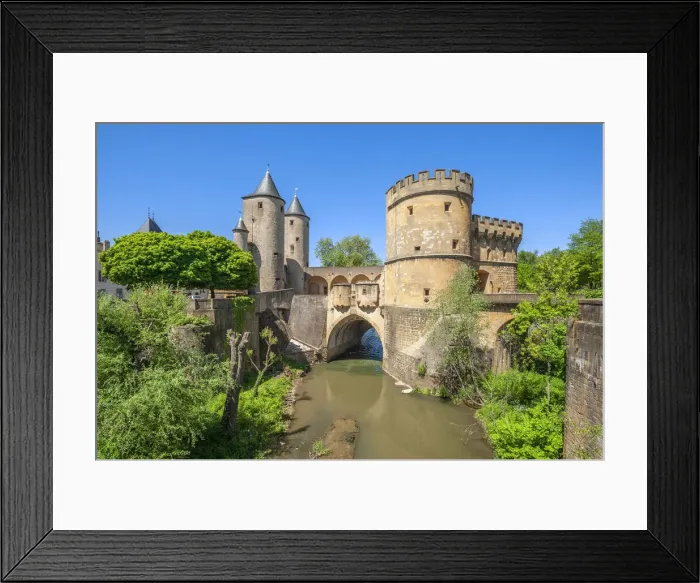 Framed Print : Door of the Germans at Metz, Mosel valley, Moselle, Lorraine, Grand Est, France Framed Print : Door of the Germans at Metz, Mosel valley, Moselle, Lorraine, Grand Est, France
