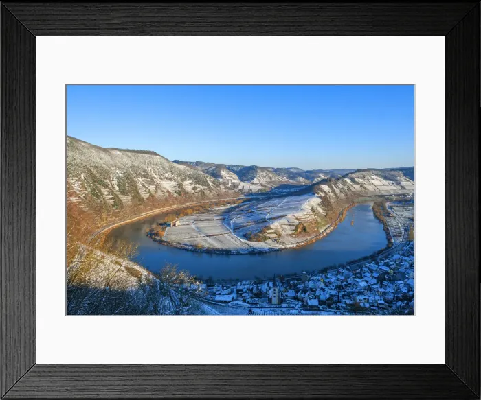 Framed Print : Mosel horseshoe bend at Bremm in winter, Mosel valley, Rhineland-Palatinate, Germany Framed Print : Mosel horseshoe bend at Bremm in winter, Mosel valley, Rhineland-Palatinate, Germany