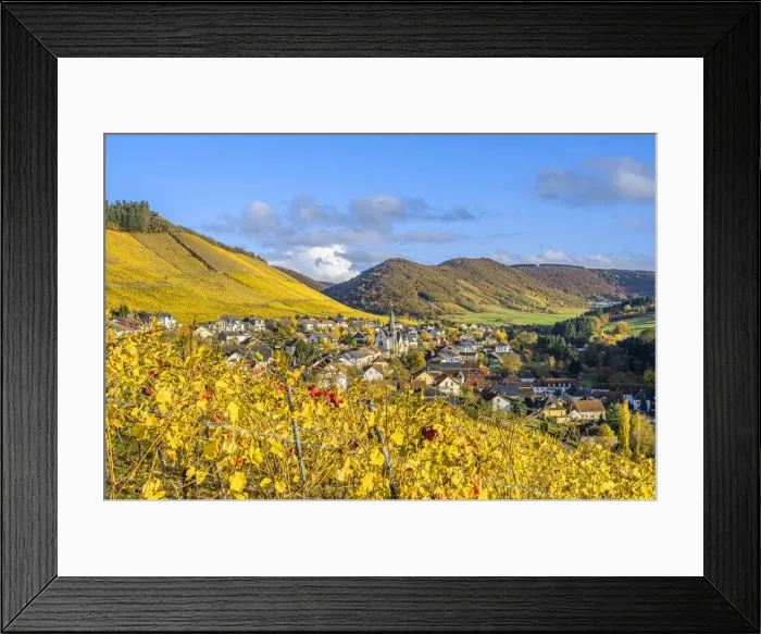 Framed Print : View at the wine village Okfen, Saar valley, Hunsruck, Rhineland-Palatinate, Germany