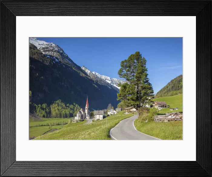 Framed Print : The village of Rein in Taufers, Reintal, Valle Aurina, South Tyrol, Italy Framed Print : The village of Rein in Taufers, Reintal, Valle Aurina, South Tyrol, Italy