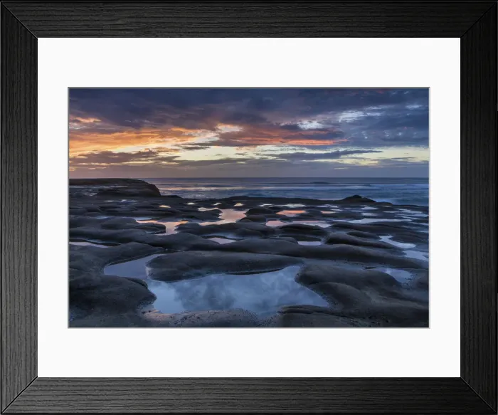 Framed Print : New Zealand, North Island, Muriwai Beach, sunset Framed Print : New Zealand, North Island, Muriwai Beach, sunset