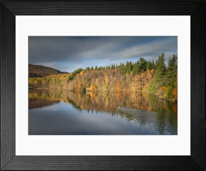 Framed Print : Kayakers on Loch Faskally in Autumn, Perthshire, Scotland