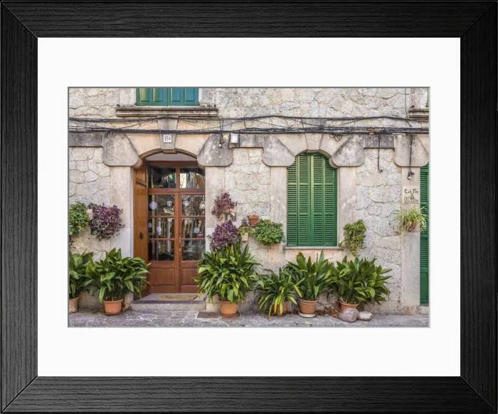 Framed Print : In the old town of Valldemossa, Mallorca, Spain Framed Print : In the old town of Valldemossa, Mallorca, Spain