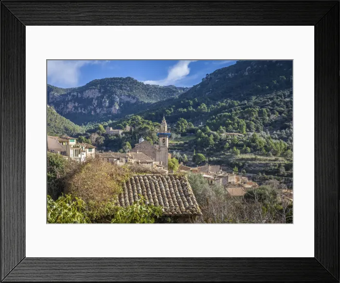 Framed Print : Valldemossa in the Serra de Tramuntana, Mallorca, Spain Framed Print : Valldemossa in the Serra de Tramuntana, Mallorca, Spain