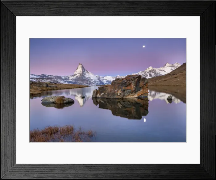 Framed Print : Switzerland, Canton of Valais, lake Stellisee, Matterhorn Framed Print : Switzerland, Canton of Valais, lake Stellisee, Matterhorn