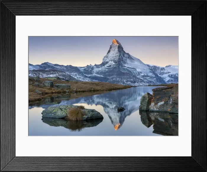 Framed Print : Switzerland, Canton of Valais, lake Stellisee, Matterhorn Framed Print : Switzerland, Canton of Valais, lake Stellisee, Matterhorn