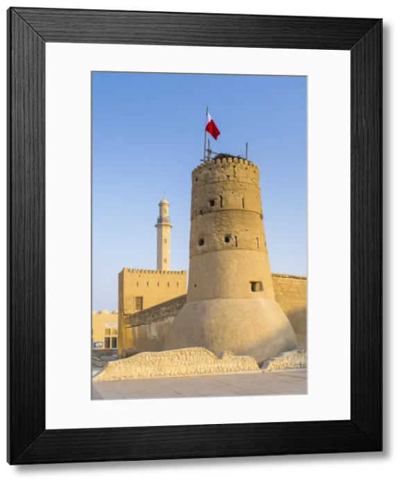 Framed Print : Dubai Museum (former 18th century fort), Deira, Dubai, United Arab Emirates