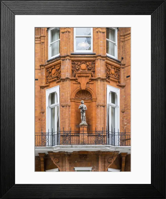 Framed Print : Statue on a brick terraced house, Kensington, London, England, UK Framed Print : Statue on a brick terraced house, Kensington, London, England, UK