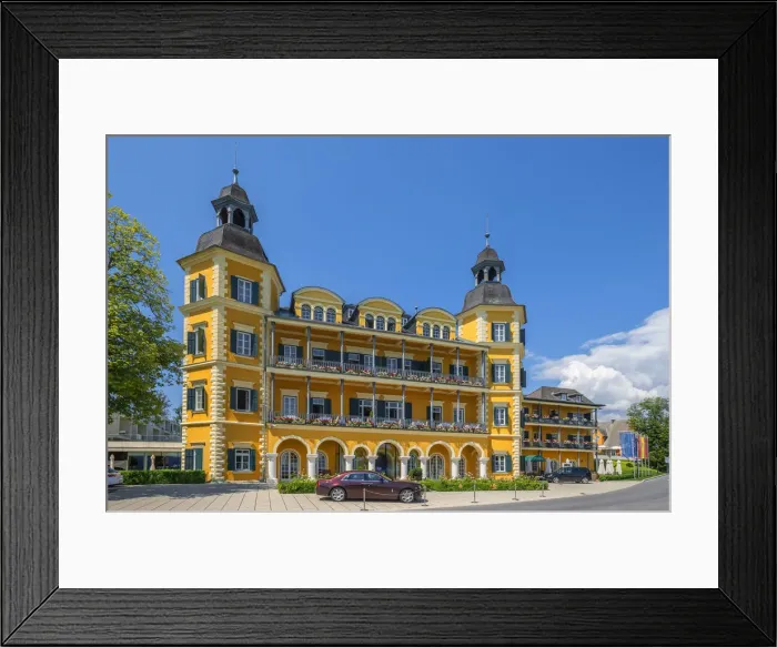 Framed Print : Castlehotel at Velden, Worthersee, Carinthia, Austria Framed Print : Castlehotel at Velden, Worthersee, Carinthia, Austria
