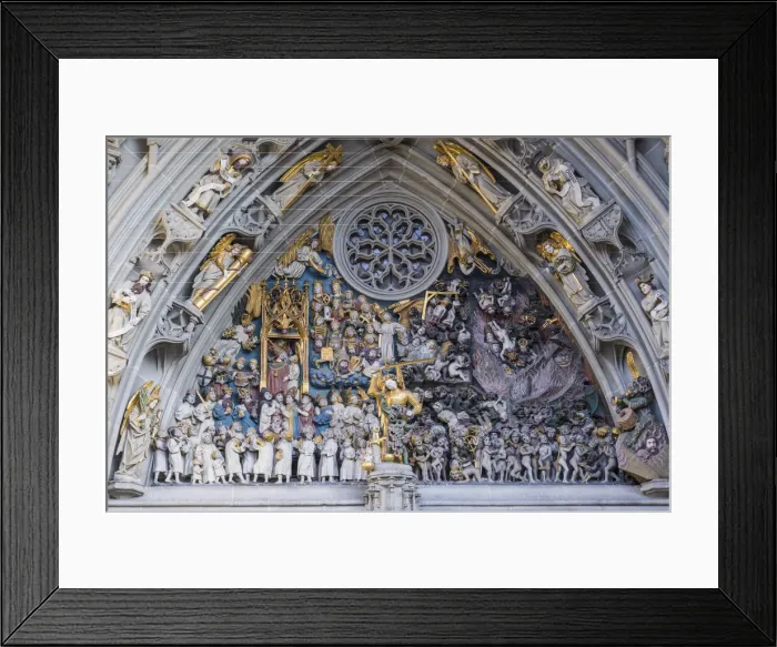 Framed Print : Cathedral (Berner Munster), Bern (capital city), Berner Oberland, Switzerland Framed Print : Cathedral (Berner Munster), Bern (capital city), Berner Oberland, Switzerland