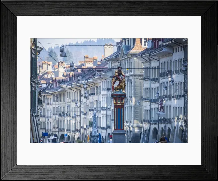 Framed Print : Simsonbrunnen statue, Kramgasse, Bern (capital city), Berner Oberland, Switzerland Framed Print : Simsonbrunnen statue, Kramgasse, Bern (capital city), Berner Oberland, Switzerland