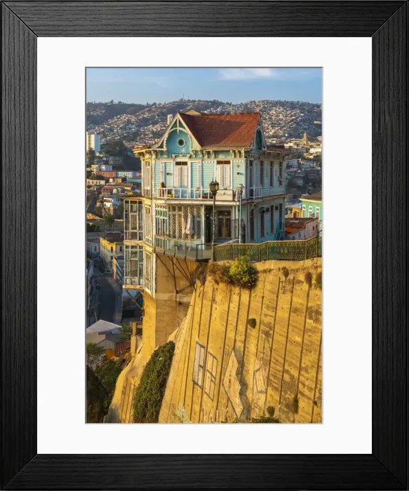 Framed Print : Blue Casa Cuatro Vientos restaurant at Paseo 21 de Mayo, UNESCO, Playa Ancha, Valparaiso, Valparaiso Province, Valparaiso Region, Chile Framed Print : Blue Casa Cuatro Vientos restaurant at Paseo 21 de Mayo, UNESCO, Playa Ancha, Valparaiso, Valparaiso Province, Valparaiso Region, Chile
