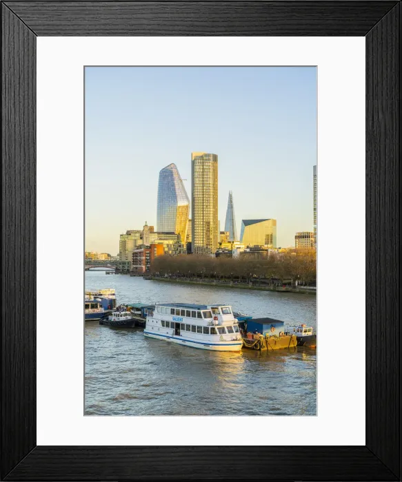 Framed Print : Cityscap[e over the River Thames at sunset, London, England, UK Framed Print : Cityscap[e over the River Thames at sunset, London, England, UK