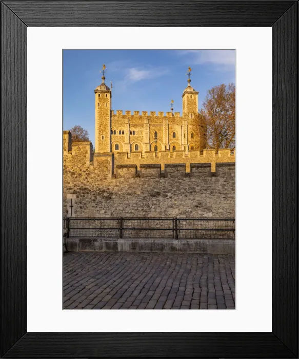 Framed Print : Tower of London, London, England, United Kingdom, Europe Framed Print : Tower of London, London, England, United Kingdom, Europe