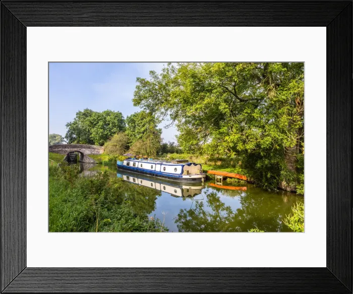Framed Print : Great Bedwyn, Marlborough, Wiltshire, England, United Kingdom Framed Print : Great Bedwyn, Marlborough, Wiltshire, England, United Kingdom