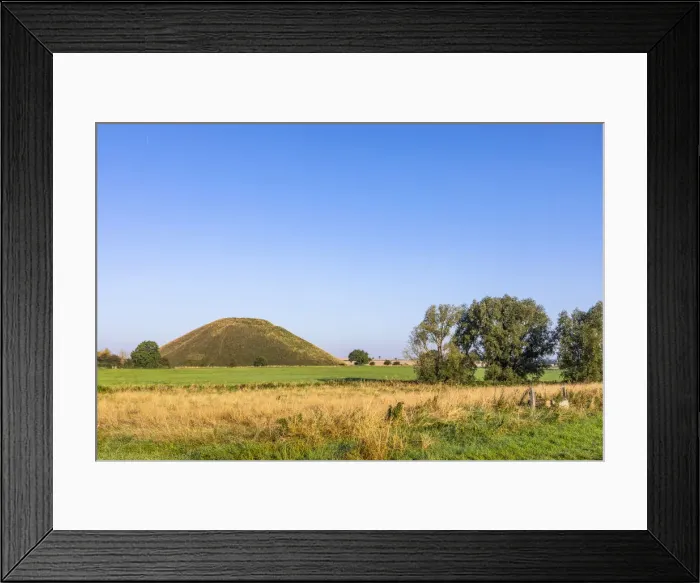 Framed Print : Silbury Hill, Marlborough, Wiltshire, England, United Kingdom Framed Print : Silbury Hill, Marlborough, Wiltshire, England, United Kingdom