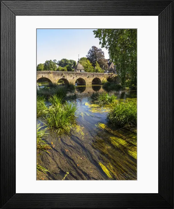 Framed Print : Town Bridge and Lock-up and River Avon, Bradford-on-Avon, Wiltshire, England, United Kingdom Framed Print : Town Bridge and Lock-up and River Avon, Bradford-on-Avon, Wiltshire, England, United Kingdom