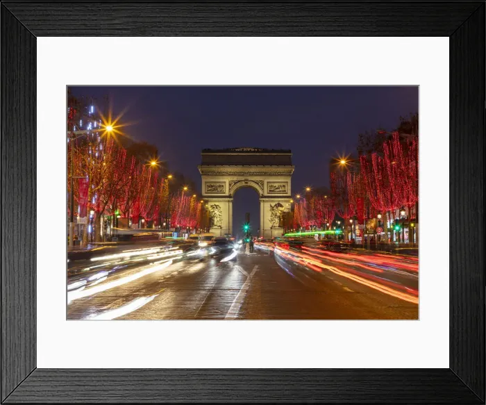 Framed Print : France, Paris, Arc de Triomphe, Avenue de Champs-Elysee at Christmas Framed Print : France, Paris, Arc de Triomphe, Avenue de Champs-Elysee at Christmas