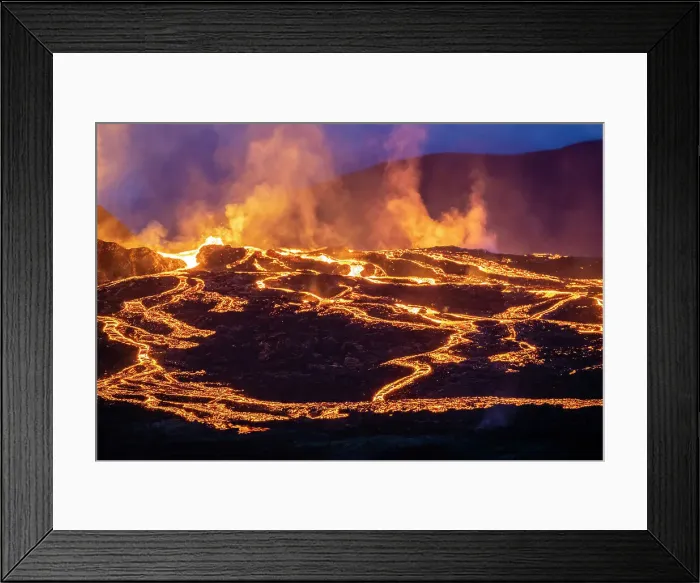 Framed Print : Fagradalsfjall volcano eruption at night, Geldingadalir, Reykjanes Peninsula, Iceland Framed Print : Fagradalsfjall volcano eruption at night, Geldingadalir, Reykjanes Peninsula, Iceland