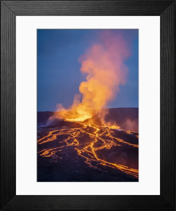 Framed Print : Fagradalsfjall volcano eruption at twilight, Geldingadalir, Reykjanes Peninsula, Iceland Framed Print : Fagradalsfjall volcano eruption at twilight, Geldingadalir, Reykjanes Peninsula, Iceland