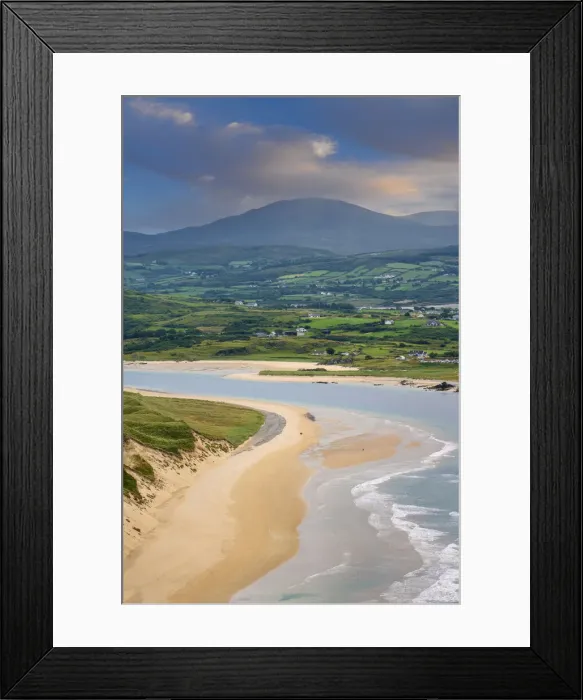 Framed Print : Ireland, Co. Donegal, Inishowen, Malin head, lagg, Five fingers strand Framed Print : Ireland, Co. Donegal, Inishowen, Malin head, lagg, Five fingers strand