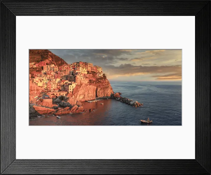 Framed Print : Manarola, Cinque Terre, Rivera di Levante, Provinz La Spezia, Ligurien, Italien Framed Print : Manarola, Cinque Terre, Rivera di Levante, Provinz La Spezia, Ligurien, Italien