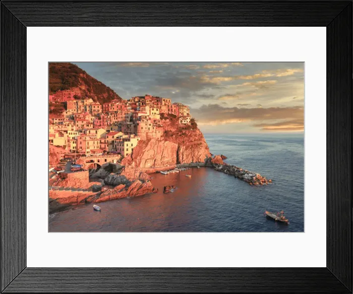 Framed Print : Manarola, Cinque Terre, Rivera di Levante, Provinz La Spezia, Ligurien, Italien Framed Print : Manarola, Cinque Terre, Rivera di Levante, Provinz La Spezia, Ligurien, Italien
