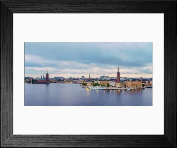 Framed Print : Riddarholmen Island and Gamla Stan at dawn, elevated view, Stockholm, Stockholm County, Sweden Framed Print : Riddarholmen Island and Gamla Stan at dawn, elevated view, Stockholm, Stockholm County, Sweden