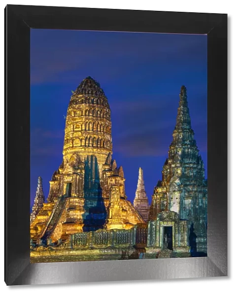 Thailand, Phra Nakhon Si Ayutthaya, Ayutthaya, Wat Chai Watthanaram, UNESCO World Heritage site, illuminated at night, Close-up
