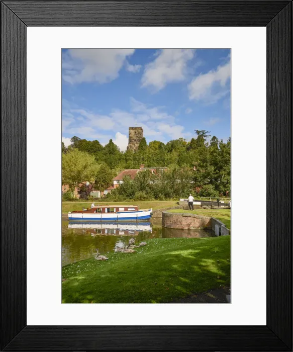 Framed Print : UK, England, West Midlands, Droitwich Spa, Vines Park, The Droitwich canal